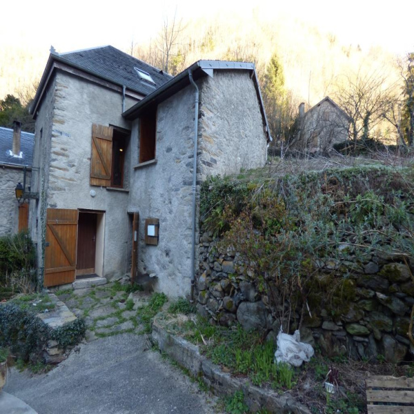 Offres de vente Maison de village Couflens 09140